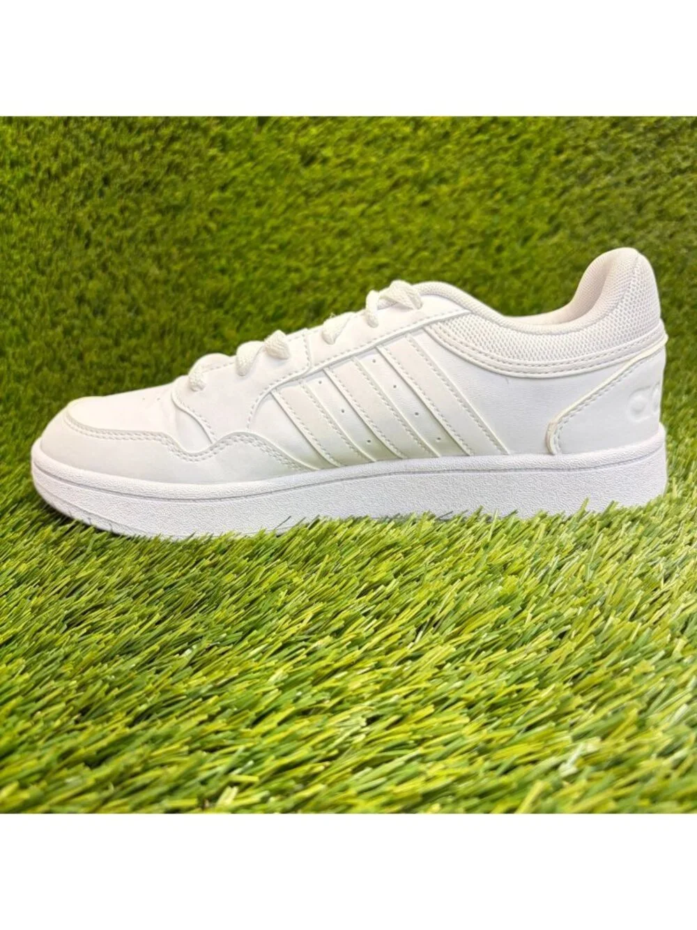 Adidas Hoops 3.0 Low Women Size 7.5 Triple White Athletic Leather Shoes Sneakers
